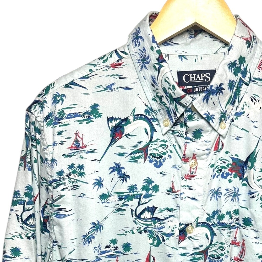 Chaps Men's L Light Blue Tropical Marlin Untucked Short Sleeve Button Up Shirt
